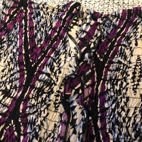 (SOLD) Romper - Picture 4 of 4